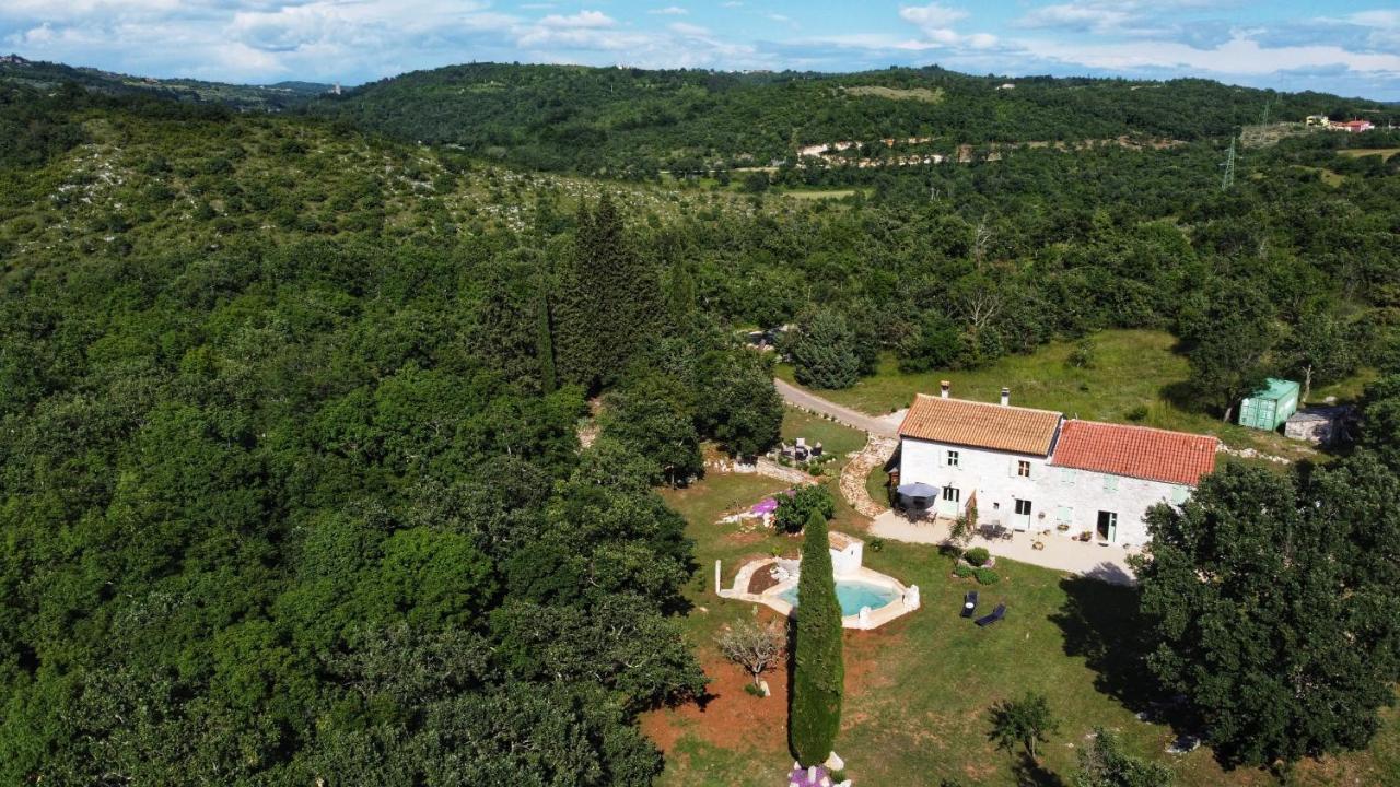 Cottage Al Merlo Olivo Буйе Екстериор снимка
