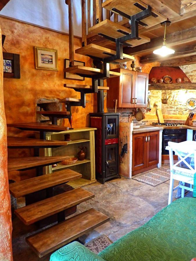 Cottage Al Merlo Olivo Буйе Екстериор снимка