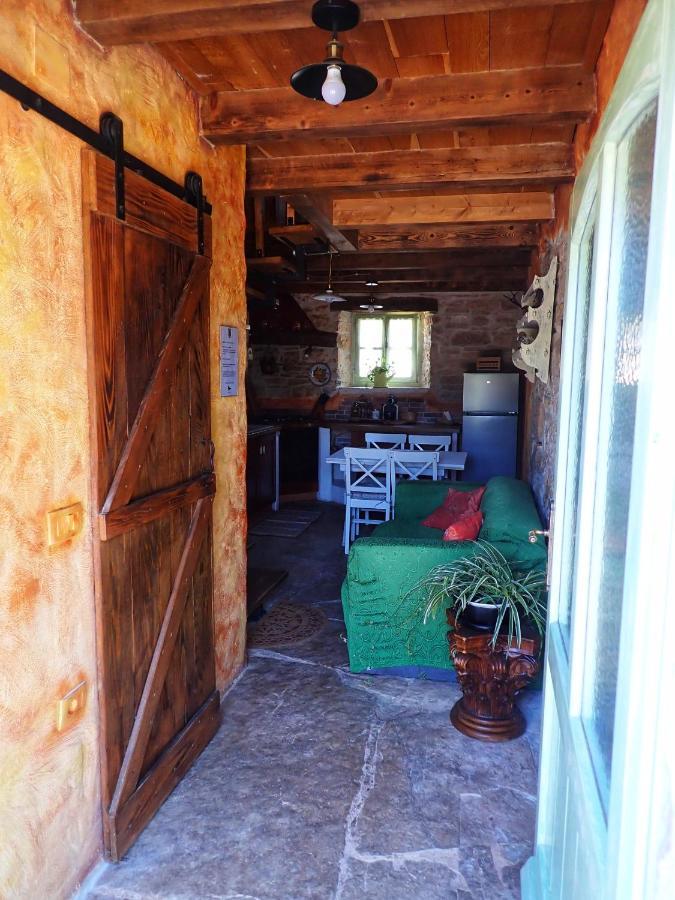 Cottage Al Merlo Olivo Буйе Екстериор снимка